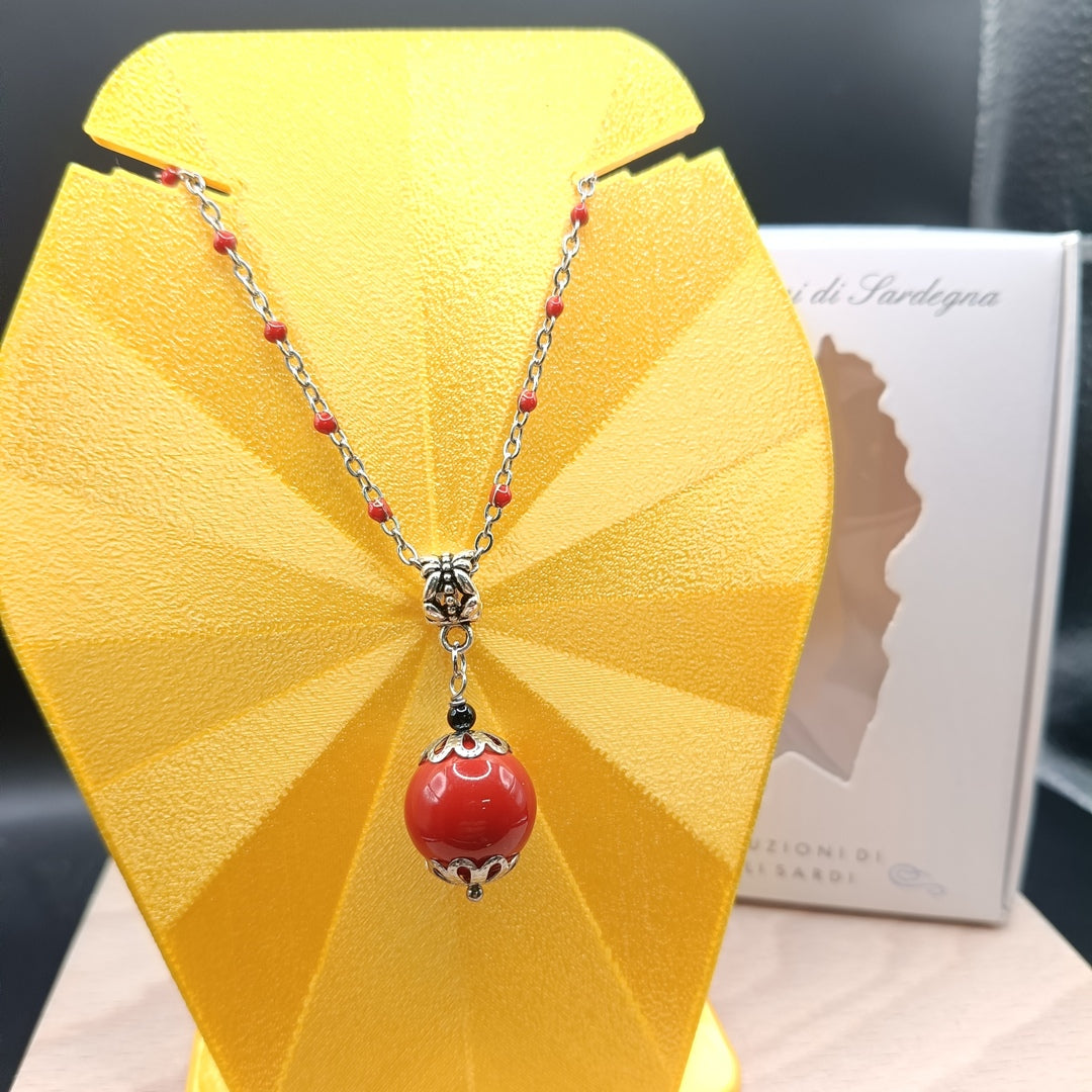 TDS Catenina con pietra rossa e cristalli
